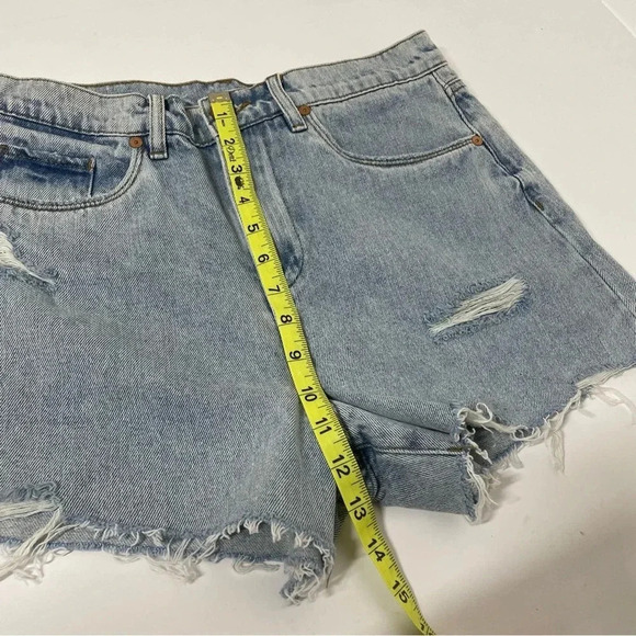 Blank NYC Barrow Vintage High Rise Cutoff Denim Jean Short After Shock Size 30 - Picture 6 of 9